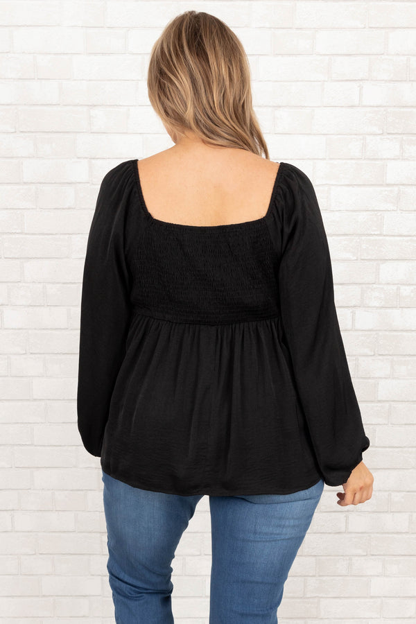 Chic Soul plus size clothing, black flowy top with bubble sleeves and front tie