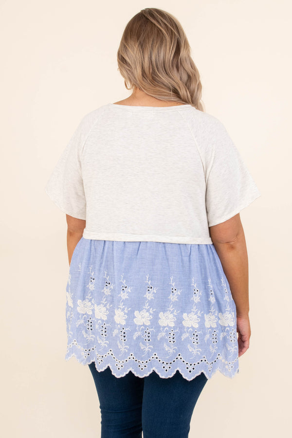 Chic Soul plus size clothing, ivory short sleeve top with blue babydoll lace-like bottom