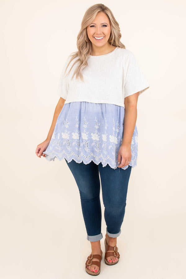 Chic Soul plus size clothing, ivory short sleeve top with blue babydoll lace-like bottom