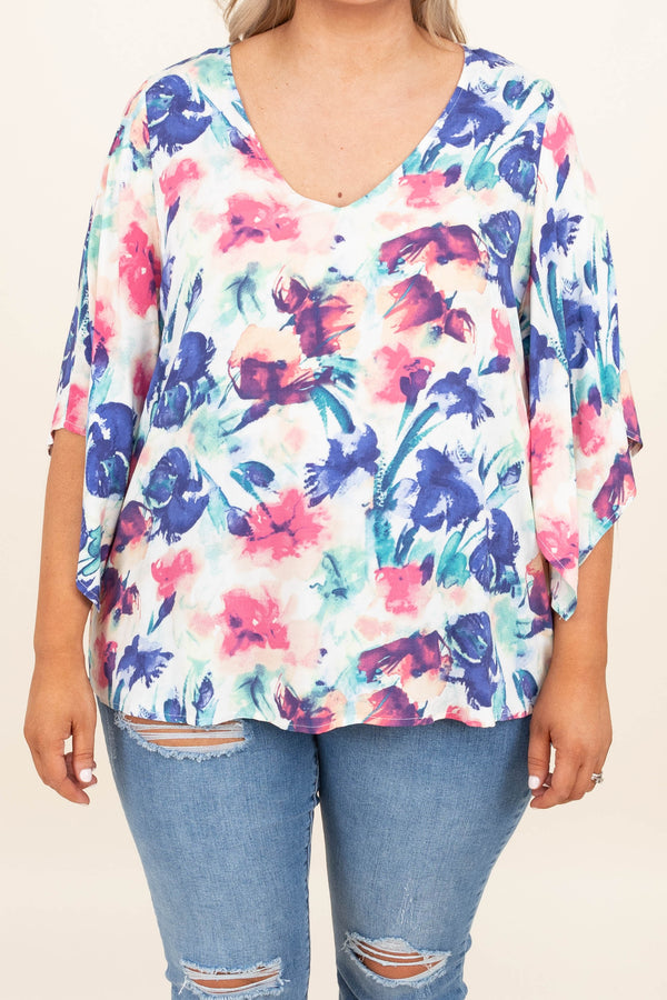 Chic Soul plus size clothing, ivory blue purple floral pattern 3/4 length bubble sleeve casual top