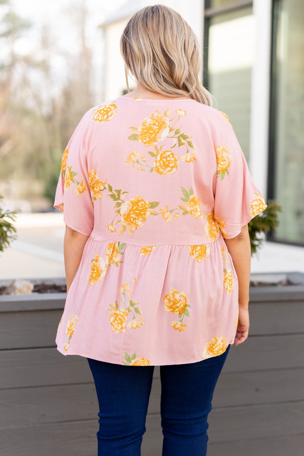 Chic Soul plus size clothing, dusty pink v neck short sleeve babydoll top with yellow floral pattern
