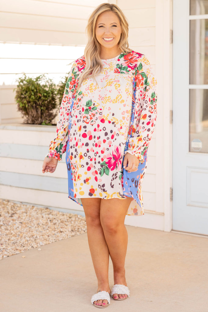 The Identical Dress, Cream-Blue – Chic Soul